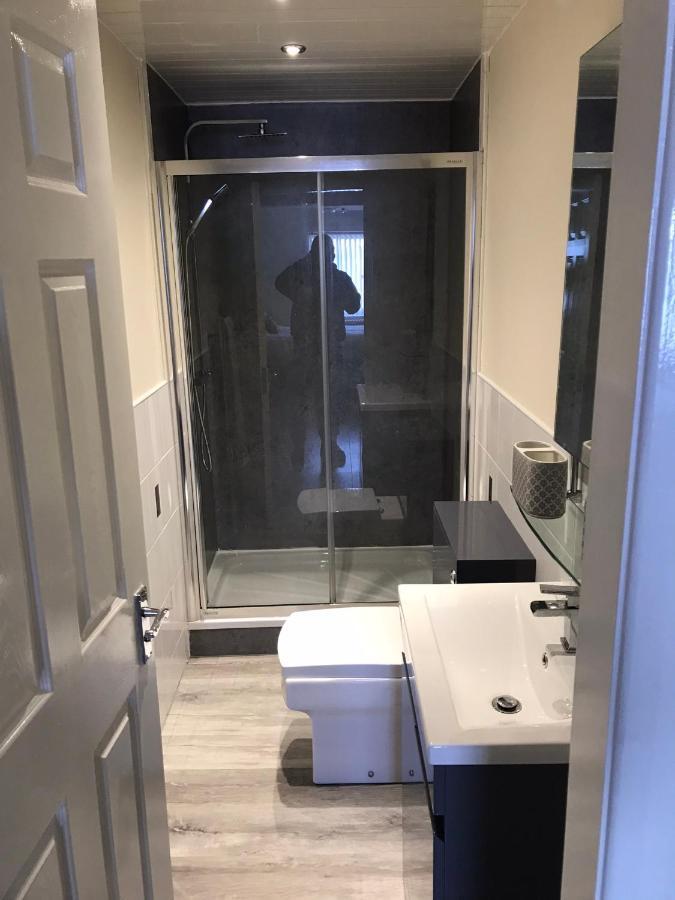 Beautiful 3-Bed Apartment In Gourock Exterior foto