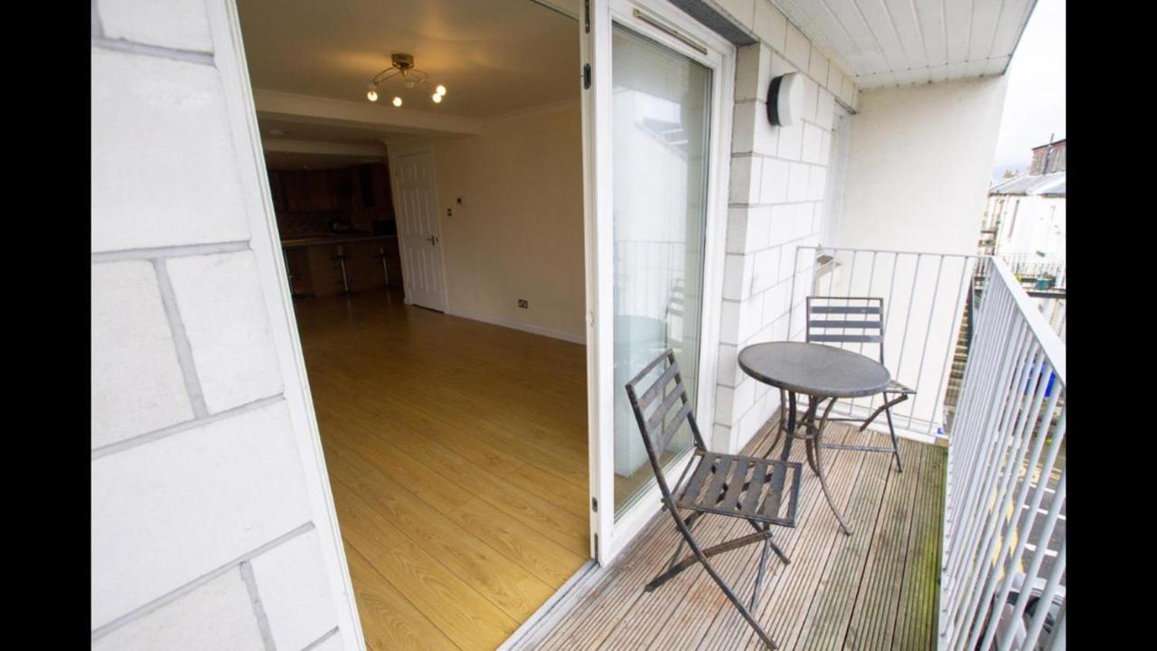Beautiful 3-Bed Apartment In Gourock Exterior foto